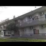 Isidora 2*