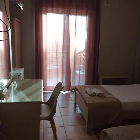 Isidora 2* Loutros