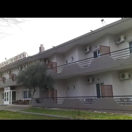 Isidora 2*