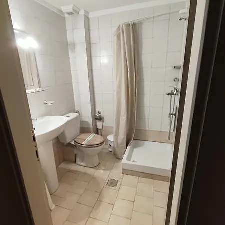 Isidora Hotel 2*
