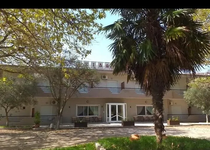 イシドラ Loutrós